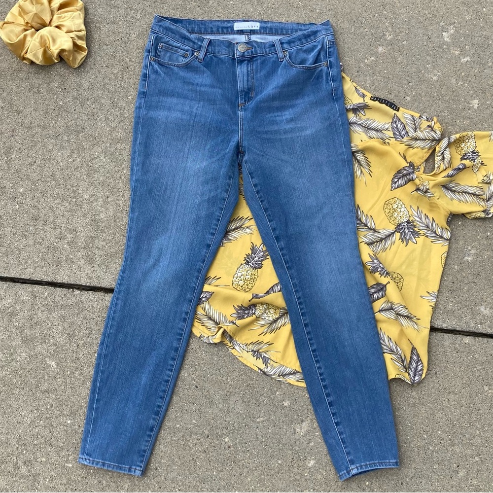 LOFT:: Mid- Rise Jeggings - Picture 2 of 5